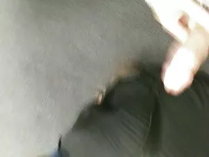 暂停手淫 性爱视频旧人和女孩