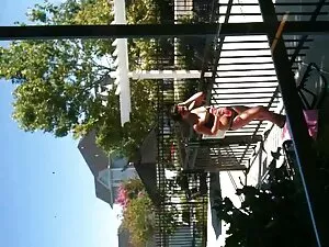 Willow和Carl 激情打手枪老视频