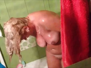 高清性爱视频汉娜检查2。 18岁的女孩色 ...