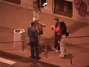 克里斯蒂娜和爱丽丝困难！ 老人性下载