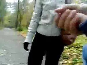 一个城市的女孩肛门 爷爷性