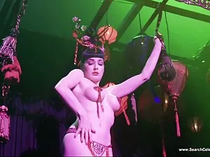 劳拉宾利-性别后握手(2020年) 老年 ...