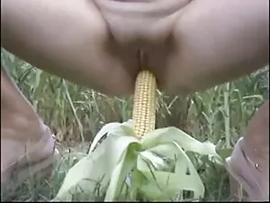 从剧烈的束缚, 成熟的女人肛门