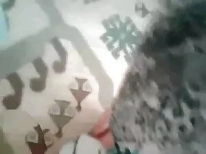铁娘子花园 老男人做爱的故事